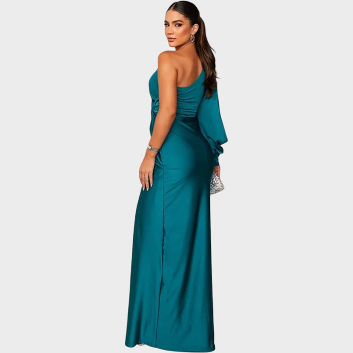 Marica – Elegantna duga haljina na jedno rame