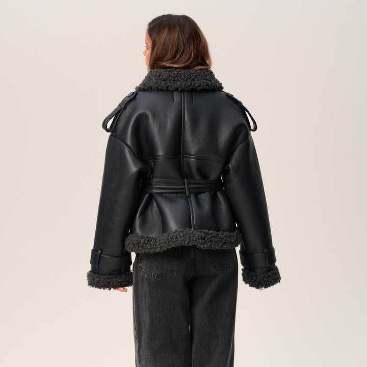 Elvira™ | Kaput od Shearlinga s Pojasom