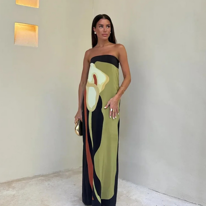 Paula - Elegantna Haljina s Izrezom