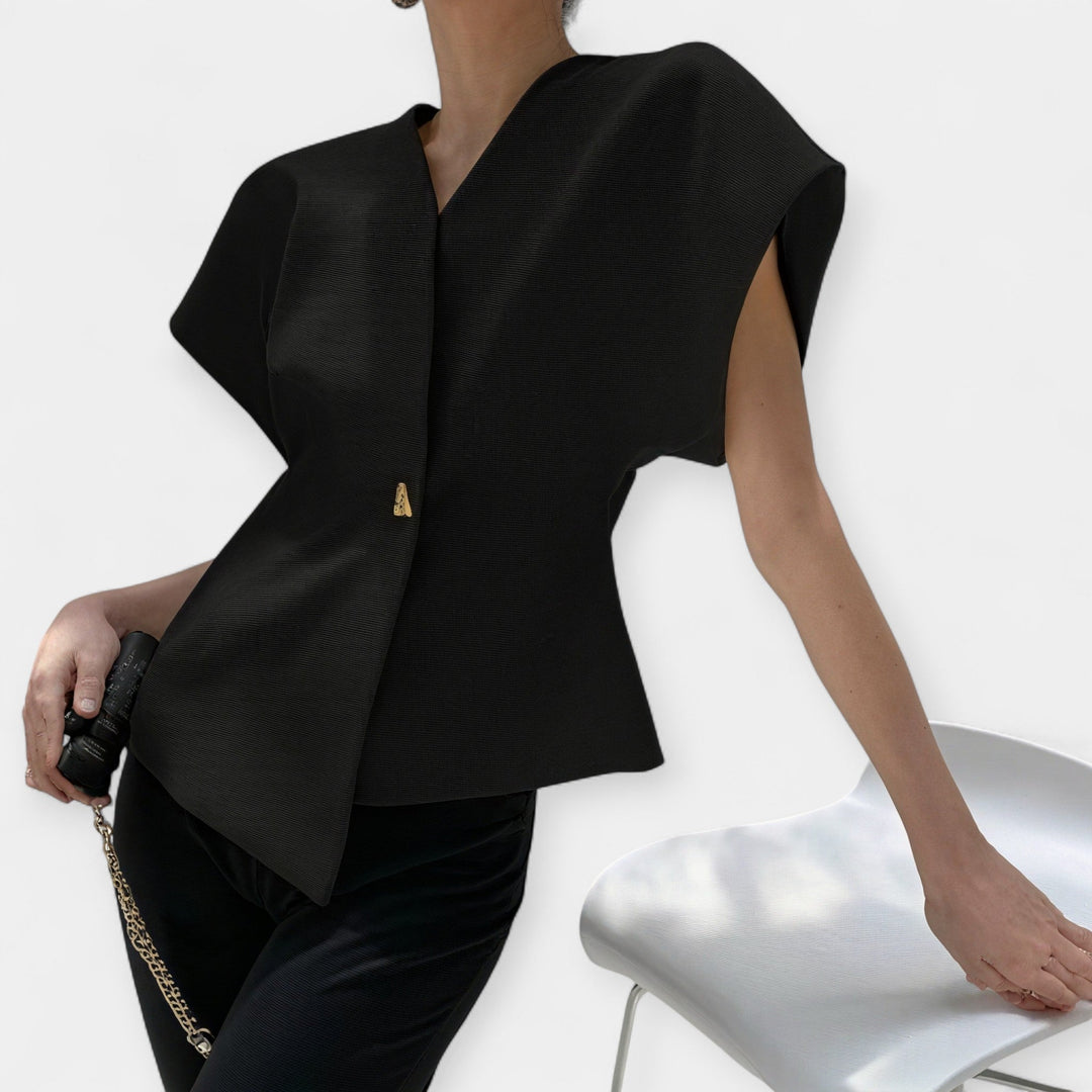 Minimalistički Elegantni Top