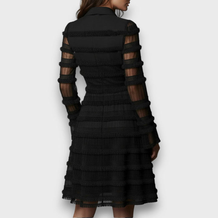 Natalia | Čipkasta Haljina s Elegantnim V-Izrezom