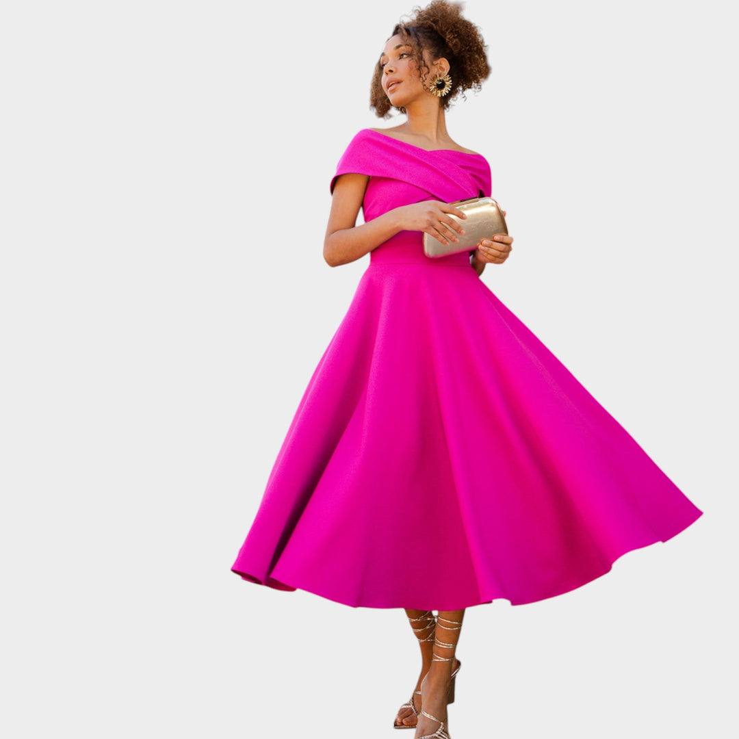 Mia – Elegantna magenta haljina